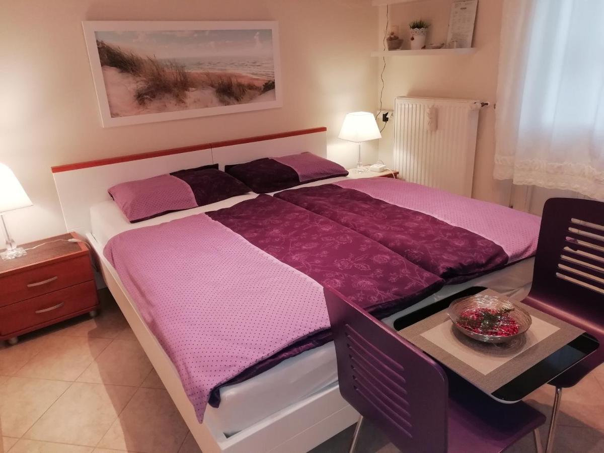 Room Sarah Rijeka Eksteriør billede
